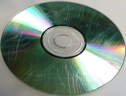 remove-cd-scratches-800x800